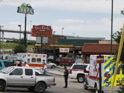 Todos los fallecidos y los heridos son motociclistas de las bandas, cuya disputa empezó en el establecimiento Twin Peaks. AP / R. Aydelotte / Waco Tribune-Herald