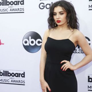Inicia alfombra roja de los Billboard 2015