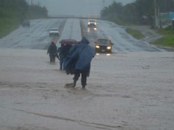 Las autoridades aseguraron que se encuentran en camino para verificar las labores de rescate y evaluar los daños. NTX / ARCHIVO