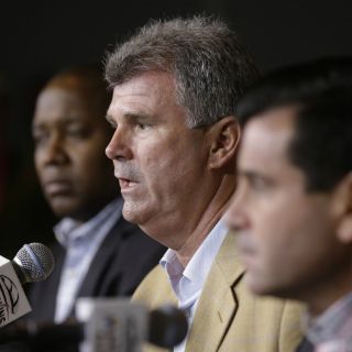 Dan Jennings, nuevo mánager de los Marlins