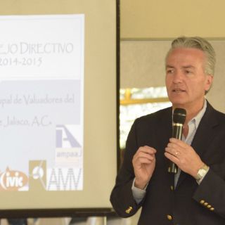 Alfonso Petersen busca combatir la corrupción en Catastro