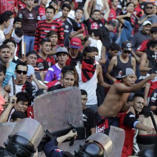 Néstor de la Torre pide penas severas a barristas