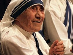 Teresa de Calcuta ganó el Nobel de la Paz en 1979 por su trabajo a favor de los pobres. AP / ARCHIVO