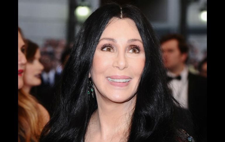 Cher asegura que en cuanto termine su periodo de reposo continuará con su 'tour'. AP / ARCHIVO