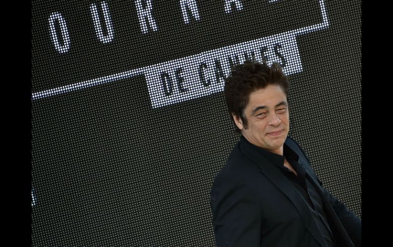 Del Toro señala que es una película cuyo enfoque principal son los trabajadores humanitarios. AFP / B. Langlois