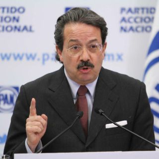 Calderón y otros panistas lamentan muerte de Molinar Horcasitas