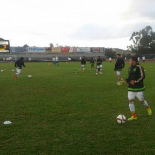 Tri Sub-20 cae en amistoso ante Colombia