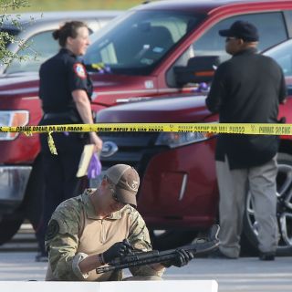 Encuentran 318 armas relacionadas con tiroteo en Estados Unidos