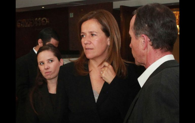 Zavala Gómez del Campo expresa su tristeza por la muerte del Juan Molinar. SUN / A. Hernández