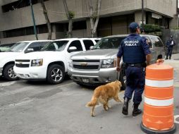 Tras los ataques, ambos inmuebles son resguardados por elementos federales. AFP / ARCHIVO