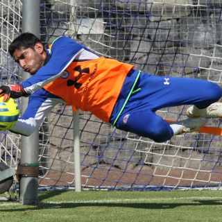 Jesús Corona se siente seguro para Chile 2015
