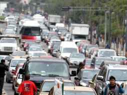 Las principales fuentes de entornos acústicos saturados son el tránsito terrestre, las obras de construcción, y antros. NTX / ARCHIVO