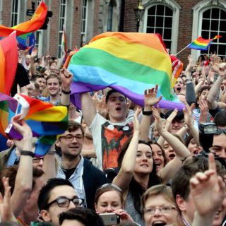Irlanda legaliza matrimonios homosexuales