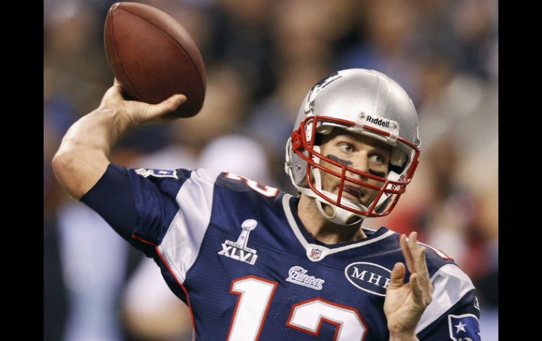 El mariscal de los Patriotas fue sancionado por el caso de balones desinflados. AP / ARCHIVO