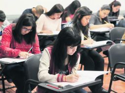 Aplicados. La UdeG informó que la jornada transcurrió sin contratiempos. ESPECIAL /