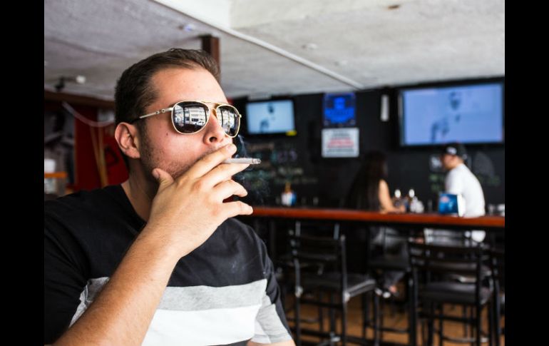 Cada año mueren seis millones de personas en el mundo por enfermedades asociadas al cigarro. EL INFORMADOR / P. Franco