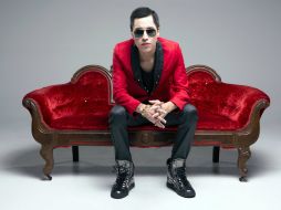 El cantante prepara un disco que será gratuito para todo el público que se interese en su propuesta. ESPECIAL /