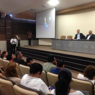 Villoro define a Amado Nervo como fundador del sentimentalismo