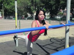 Alline Flores ha hecho de la actividad física un estilo de vida, con el objetivo de mantenerse saludable. EL INFORMADOR /