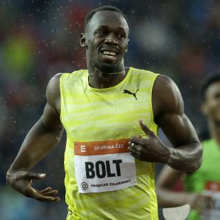 Usain Bolt logra su mejor tiempo de la temporada