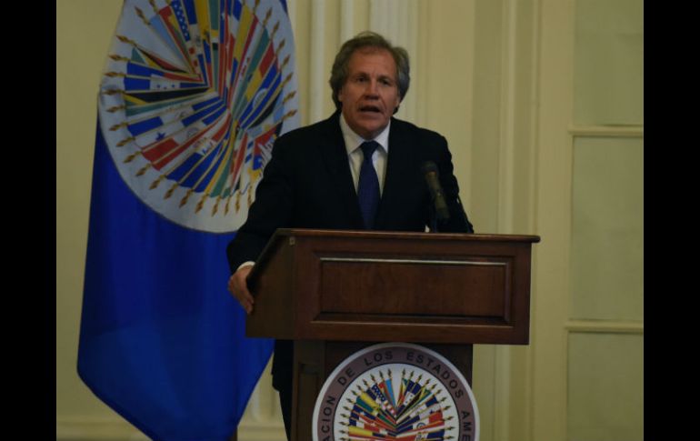 Almagro asume sus nuevas funciones en una reunión del Consejo Permanente ante los embajadores de los 34 países. EFE / L. Nolly