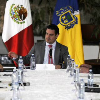 Fiscalía compensará abuso de autoridad con dinero