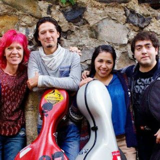 Cuatro chelos y música diversa