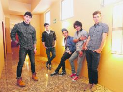 Con mucho ánimo. De izquierda a derecha: Diego, Andrew, Xtiian, Carlos y Fran. EL INFORMADOR / A. Camacho