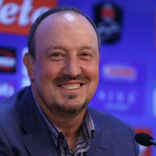 Rafa Benítez sale del Nápoles; apunta al Real Madrid