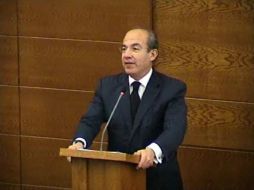 Calderón considera que el gran deficiente de México es la falta de legalidad; pide el voto para el PAN y los principios que sustenta. TWITTER / @FelipeCalderon