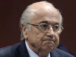 Joseph Blatter, presidente de la FIFA, ya superó otras graves crisis, en 2002 y en 2011, siendo finalmente reelegido. AP / W. Bieri