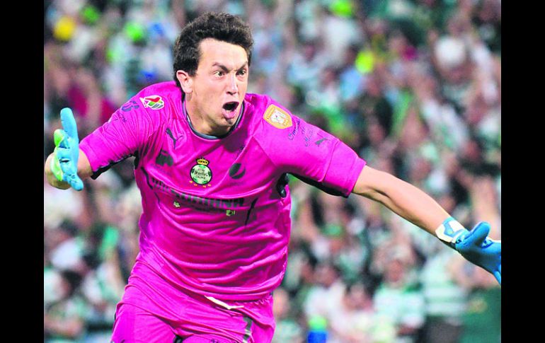 El guardameta argentino de los Laguneros, Agustín Marchesín, no ha recibido gol en cuatro de quinto partidos en esta Liguilla. MEXSPORT / E. TERRAZAS