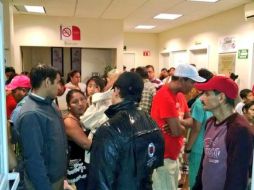 Autoridades atienden a la población afectada por las lluvias en albergues. TWITTER / @LUISFELIPE_P