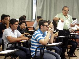 Señalan que no se presentaron contratiempos durante la aplicación del examen. ESPECIAL / UdeG