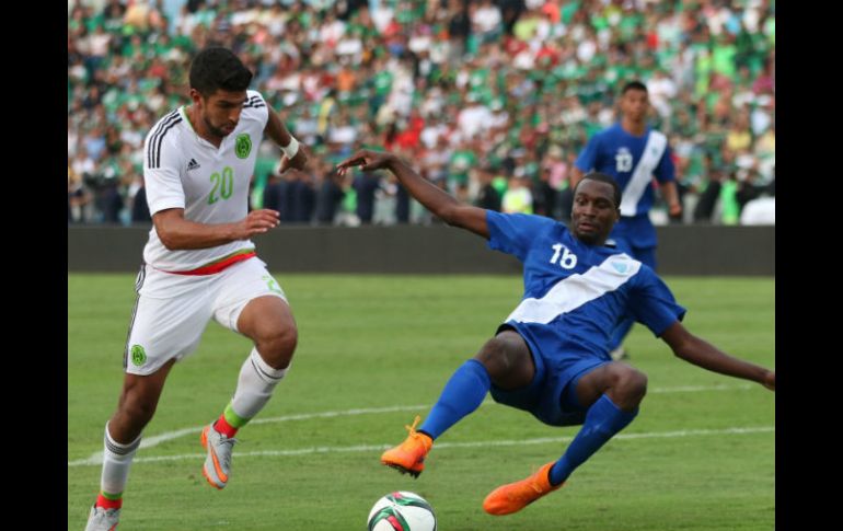 El cuadro mexicano se apoderó del encuentro en el estadio Victor Manuel Reyna en Chiapas. EFE / M. Abarca