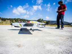 Pilotos. Chicos y jóvenes pueden aprender a volar sus pequeñas aeronaves y gozar de una gran aventura. EL INFORMADOR / P. Franco