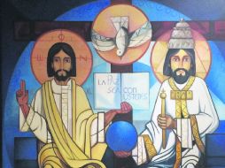 Este es el verdadero Dios en quien creemos, el Dios Uno y Trino: Padre, Hijo y Espírito Santo. ESPECIAL /