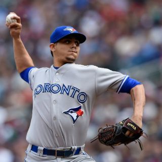 Osuna sufre segundo revés en derrota de Azulejos