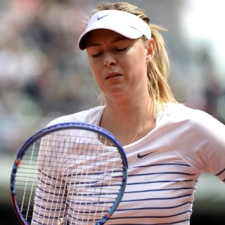Sharapova desciende en el ranking WTA
