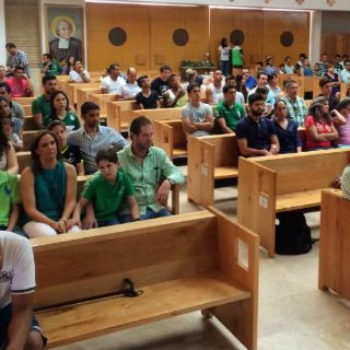 Santos festeja el título con su afición