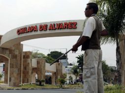 Familiares culpan al grupo armado que ingresó al municipio de tener a sus parientes. AFP / ARCHIVO