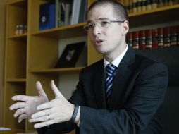 Por separado, el diputado Ricardo Anaya dice que no es posible que el Gobierno traicione las reformas que ellos presumían. SUN / ARCHIVO