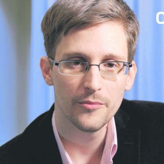 Dan premio Libertad de Expresión a Snowden