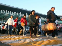 Se debe tomar en cuenta que los riesgos de seguridad se duplican al viajar sin compañía. EL INFORMADOR / ARCHIVO