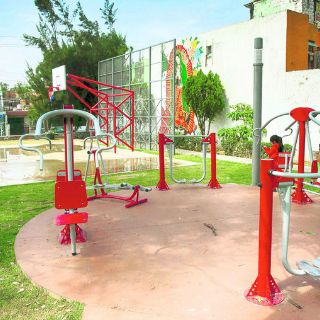 Construyen siete parques en la ciudad