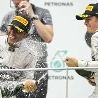 Rosberg y Hamilton buscan protagonismo en Canadá