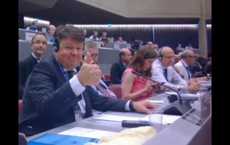 Taals (i) dirigió entre 2005 y 2007 el departamento de Desarrollo y Actividades Regionales de la OMM. TWITTER / @RenneKlinge