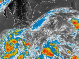 Según el pronóstico, el huracán puede recuperar mañana la categoría tres, que se mantendría hasta el 6 de junio. ESPECIAL / smn.cna.gob.mx
