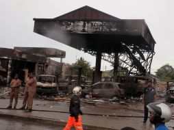 Al parecer, el incendio se desencadenó en una vivienda cercana a la gasolinera. AP / C. Thompson