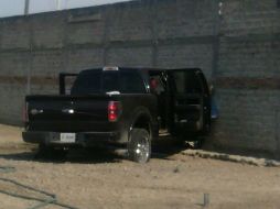 Personal de la Fiscalía General acudió al lugar a levantar indicios. ESPECIAL /